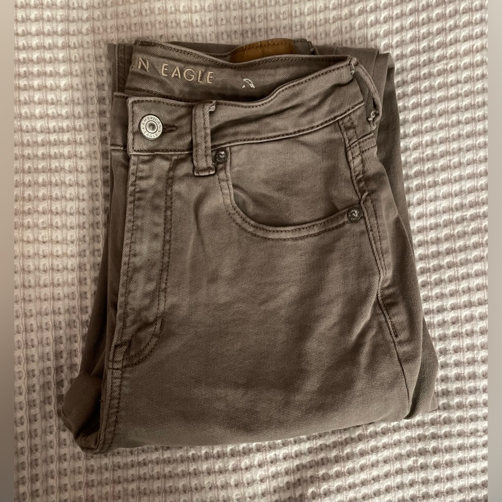 American Eagle Mom Jeans